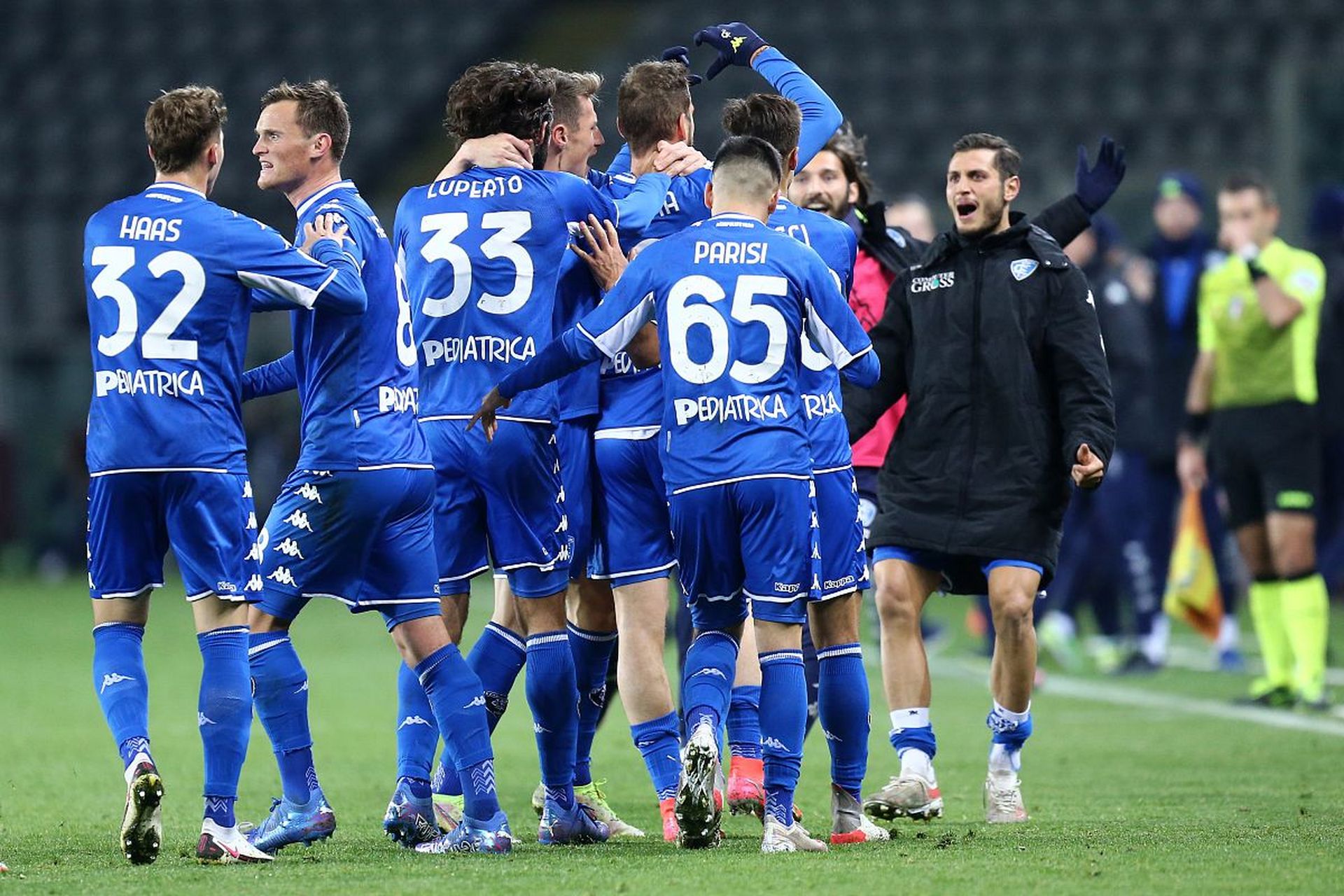 内加盟曼城 内加盟曼城